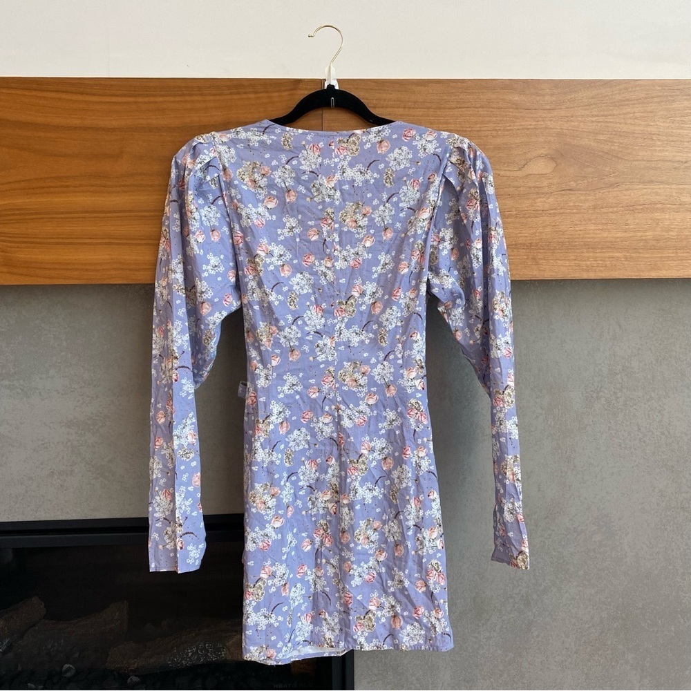 WEWOREWHAT Dry Flowers Blanca Dress, Size M - Picture 13 of 13